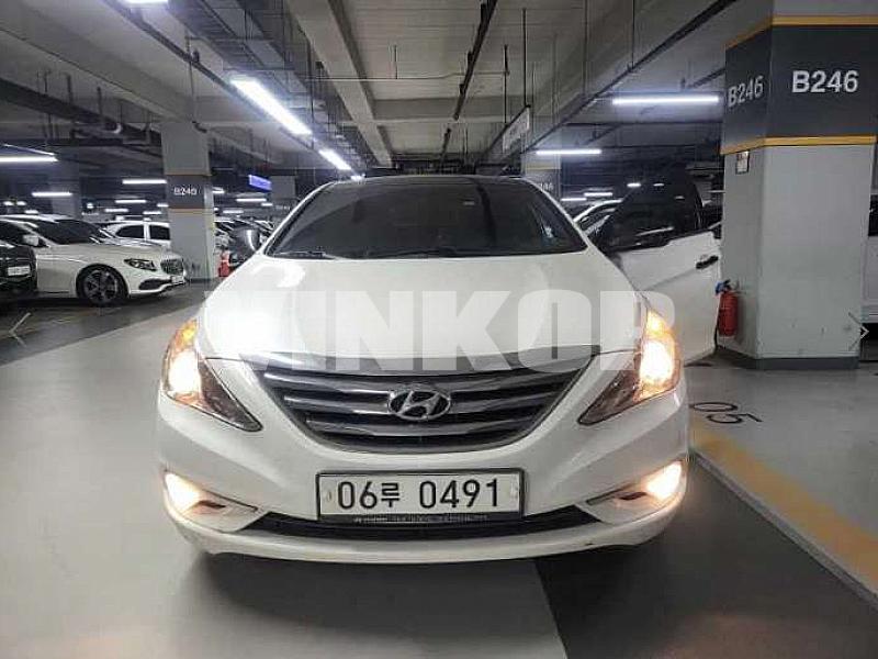 HYUNDAI SONATA KMHEC41LBDA573808 из Кореи фото