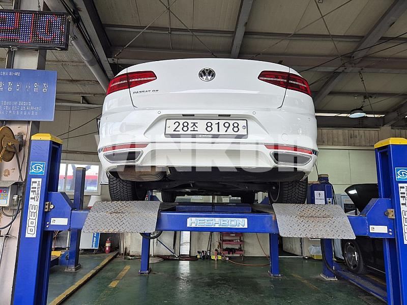 VOLKSWAGEN PASSAT WVWZZZ3CZJE149147 из Кореи фото